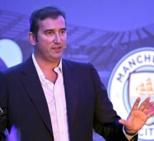 Jamie Carragher Soroti Respons CEO Manchester City soal Pelanggaran Finansial