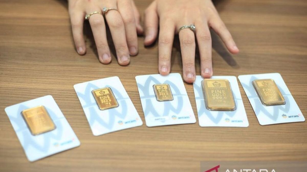 Harga Emas Antam Turun Bikin Dompet Auto Tenang