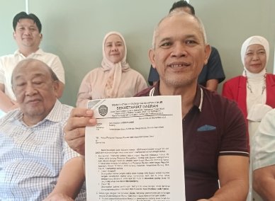 Ketua Pembina Yayasan Rumah Sakit Islam Samarinda, Barkati