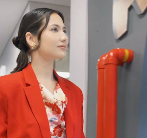 Rayakan Usia 34 Tahun, Pevita Pearce Pamer Kemesraan dengan Suami