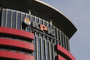 Gaya Hidup Mewah Selebriti dan Tren Koleksi Barang Branded
