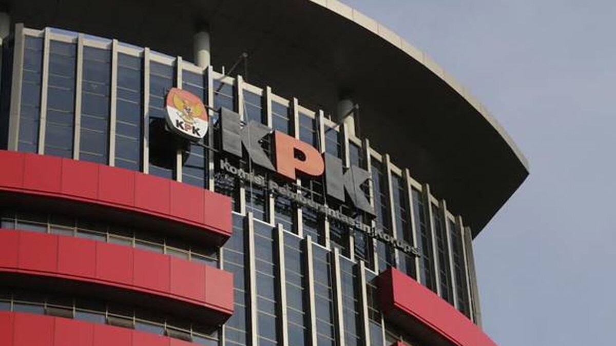 Gaya Hidup Mewah Selebriti dan Tren Koleksi Barang Branded