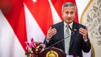 Gaya Hidup Pejabat dan Alasan Kunjungan Menlu Singapura